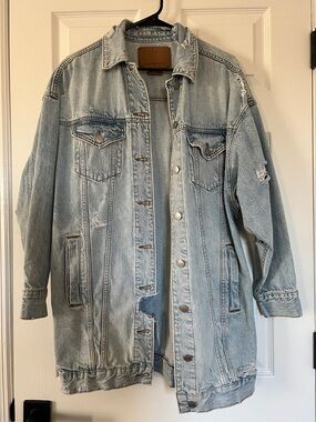 American Eagle Outfitters Light Blue Oversized Denim Jacket